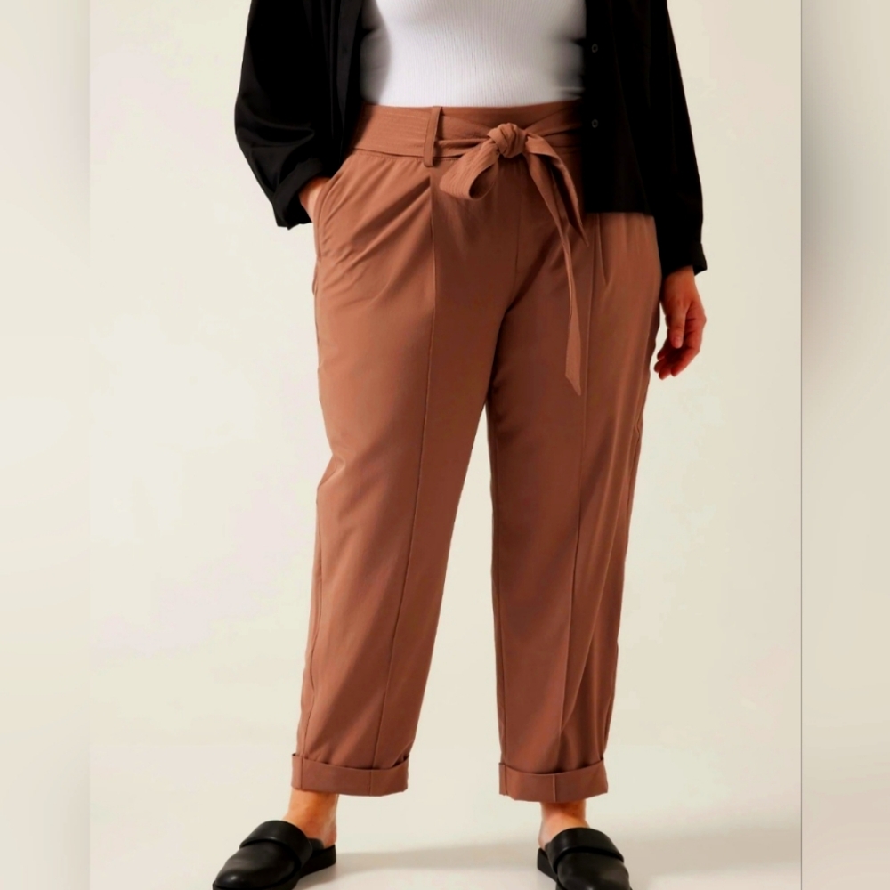 Athleta Cardiff Pant (Rustic Beige, Size 18)